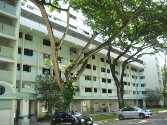 Blk 229 Ang Mo Kio Avenue 3 (Ang Mo Kio), HDB 4 Rooms #42242